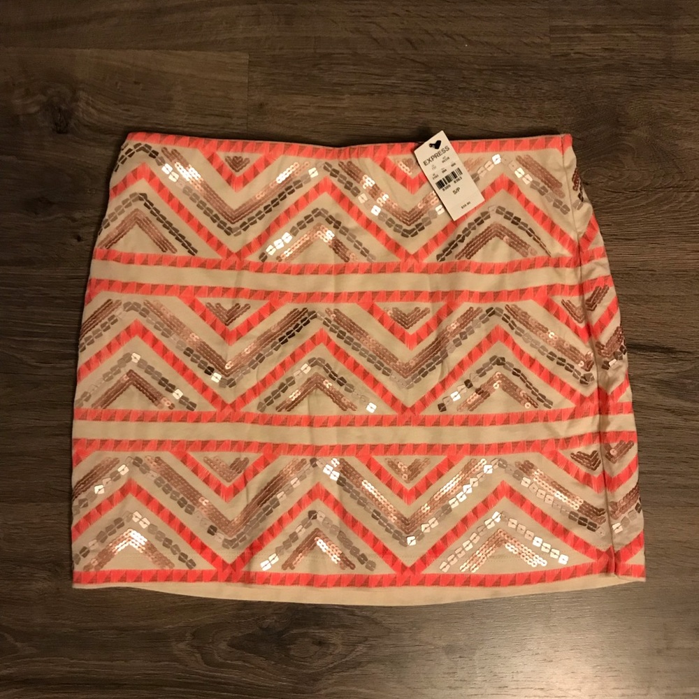 Express skirt